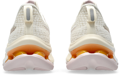 Women's ASICS GEL-Kinsei Max - 1012B512.250