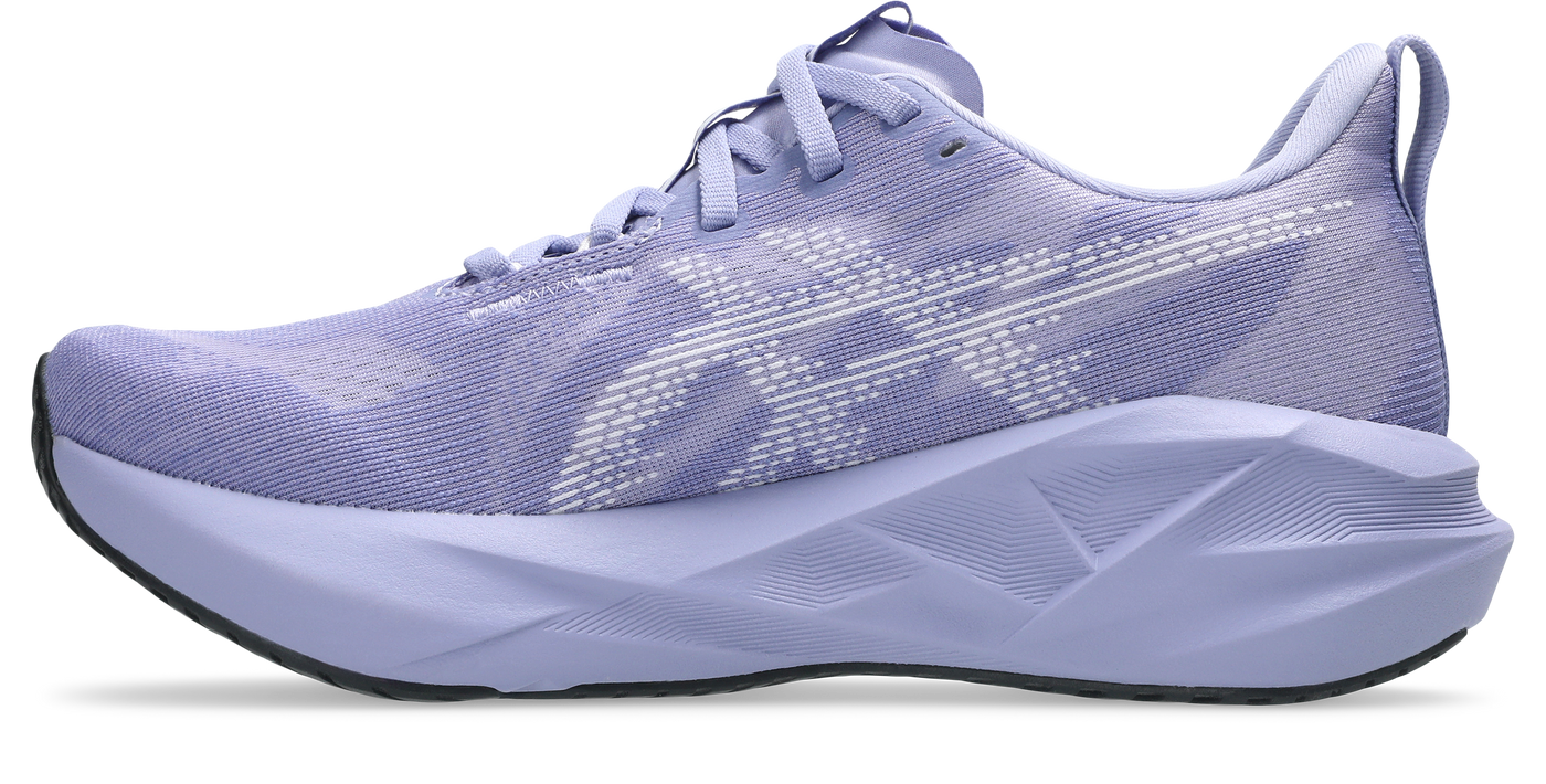 Women's ASICS Novablast 5 - 1012B765.501