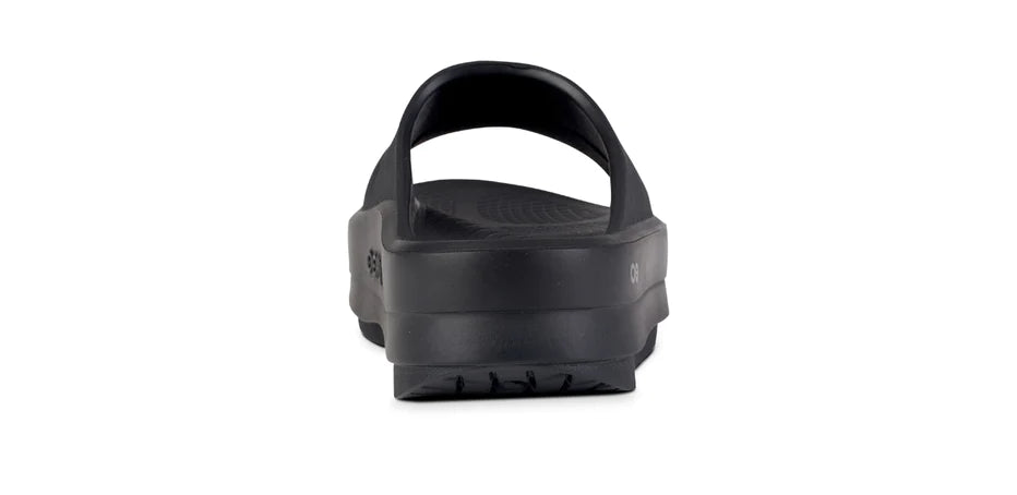 OOFOS　OOmega Black38 Women's OOmega OOlala Black Sandal – OOFOS