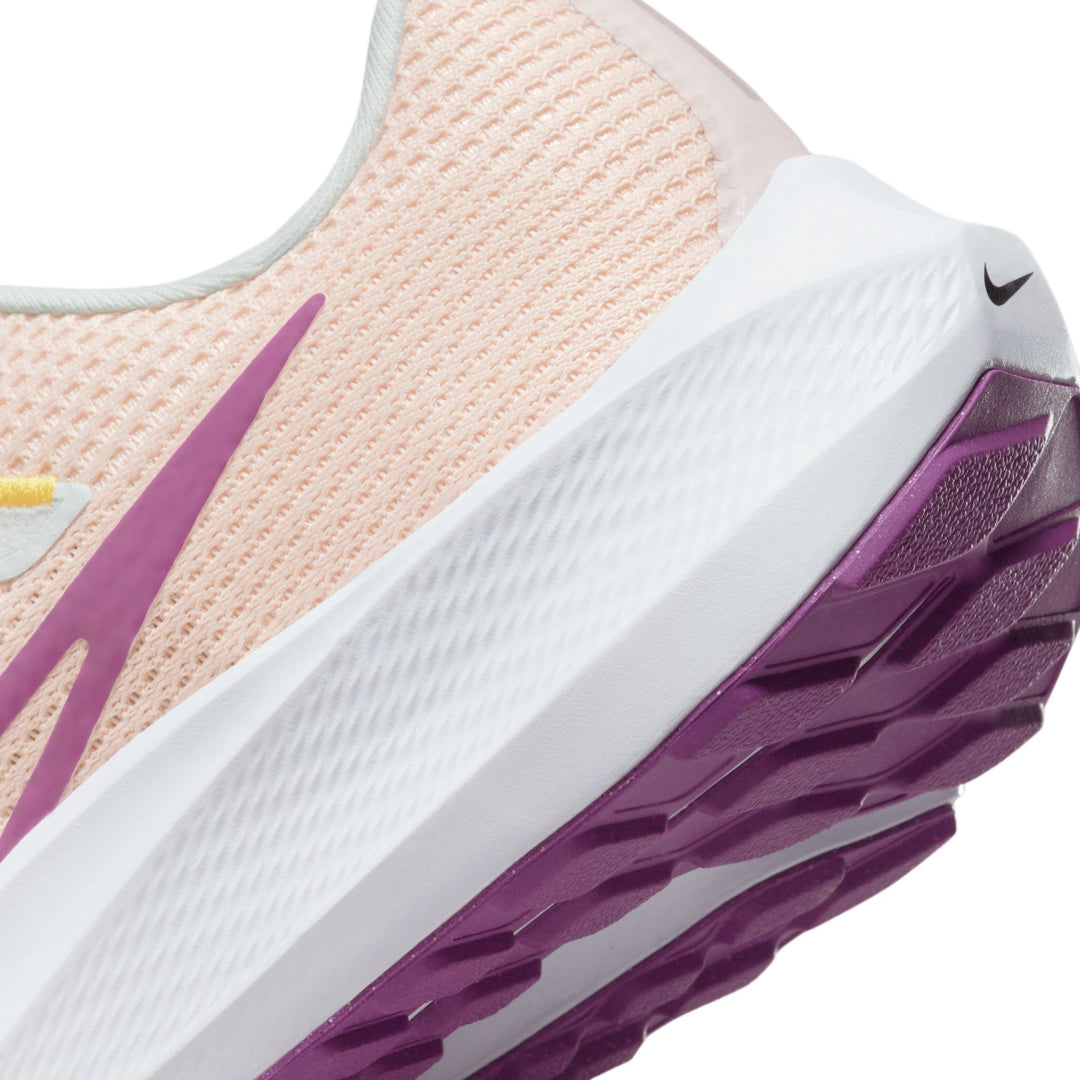 Women's Nike Pegasus 40 - DV3854-800 – =PR= Run & Walk