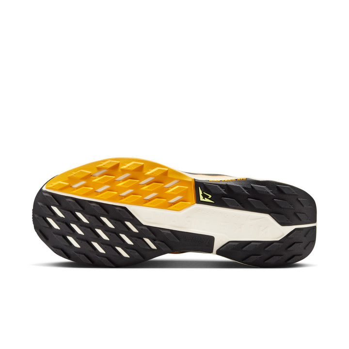 Women's Nike Pegasus Trail 5 - DV3865-007 – =PR= Run & Walk