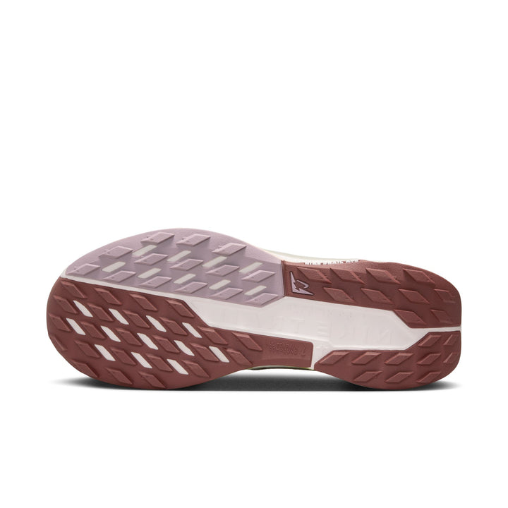 Women's Nike Pegasus Trail 5 - DV3865-300 – =PR= Run & Walk