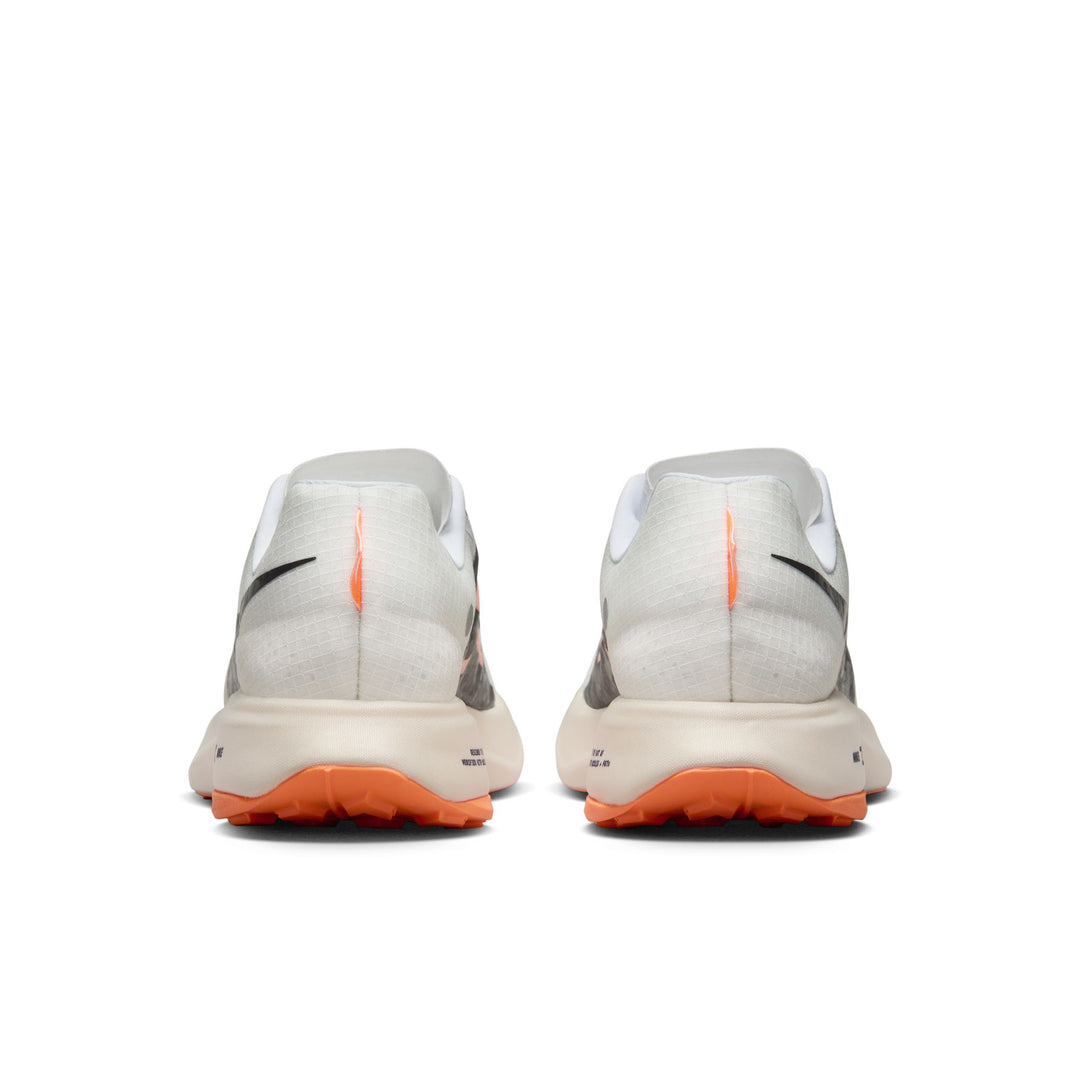 ナイキ NIKE ウルトラフライ　25cm　ランシュー DX1978-100 ナイキ ウルトラ フライ DX1978 (トレッキングシューズ・登山靴