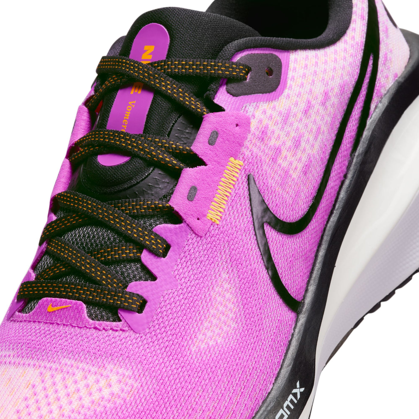 Women's Nike Vomero 17 - FB8502-500