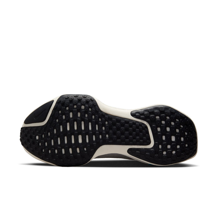 (ほぼ新品)NIKE INVINCIBLE RUN 3 FJ1046-100 s-l400.jpg