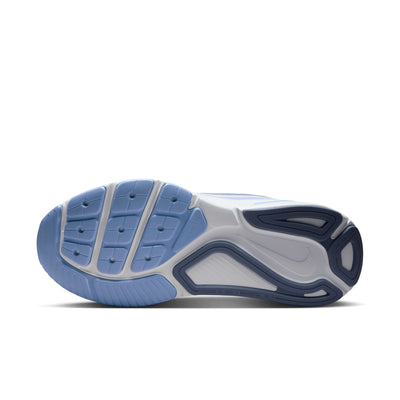 Women's Nike Structure 26