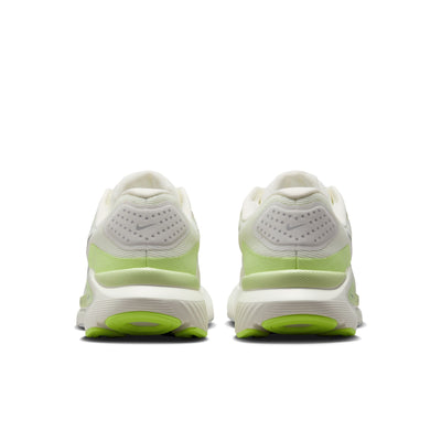 Women's Nike Structure 26