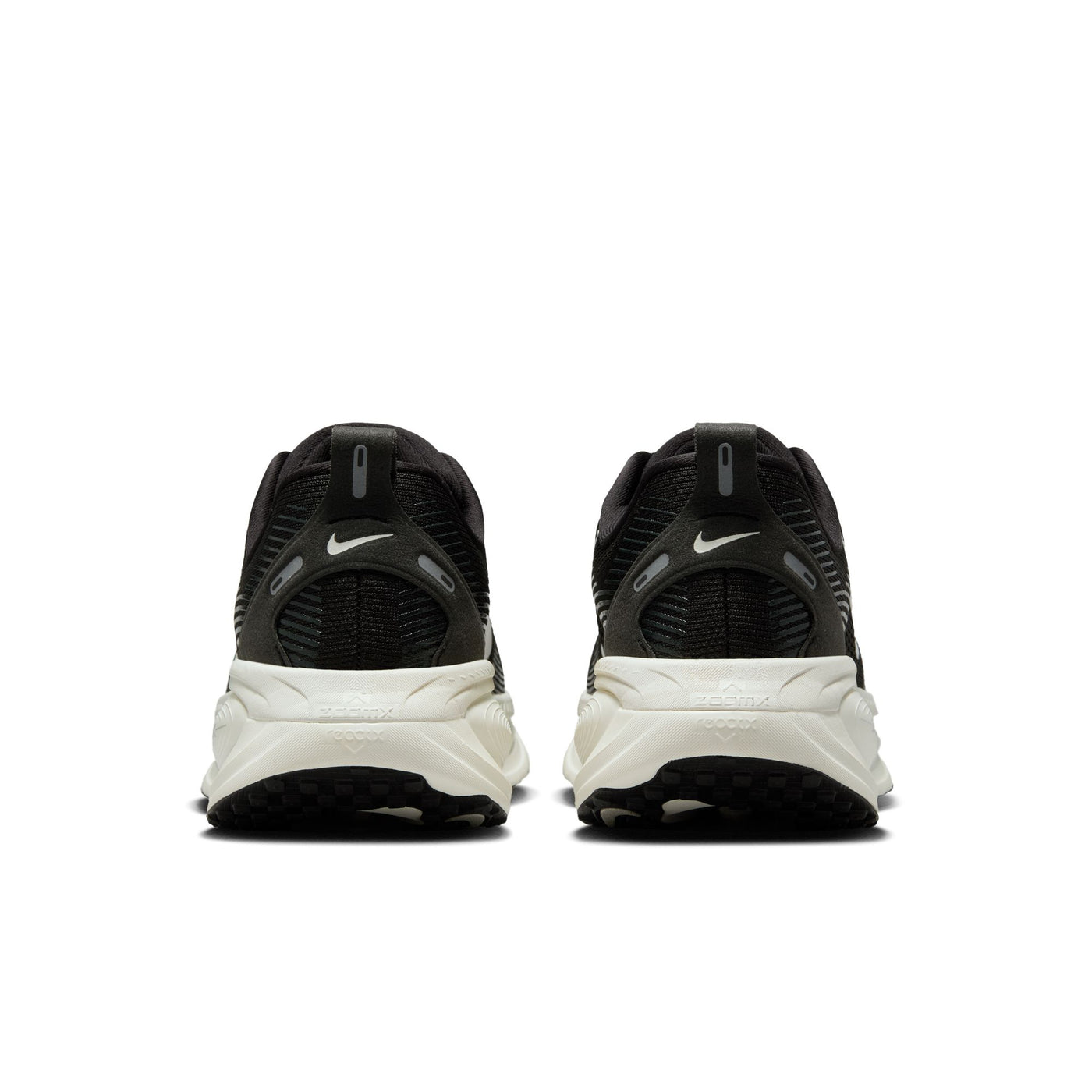 Women's Nike Vomero 18