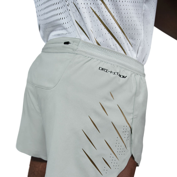 AURORA_HQ4197-034_PHSYM002-