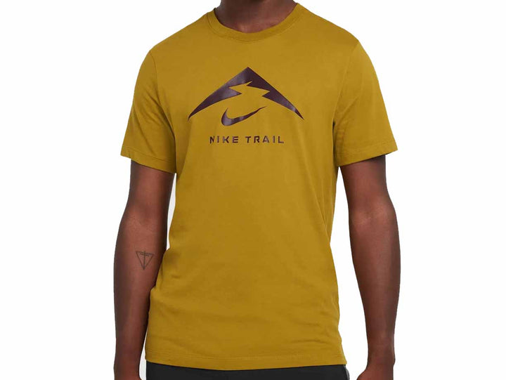 ★Nike★ Dry Fit Men's Trail Running T-Shirt FQ3915-013 Nike Trail Men's Dri-FIT Trail Running T-Shirt. Nike IN