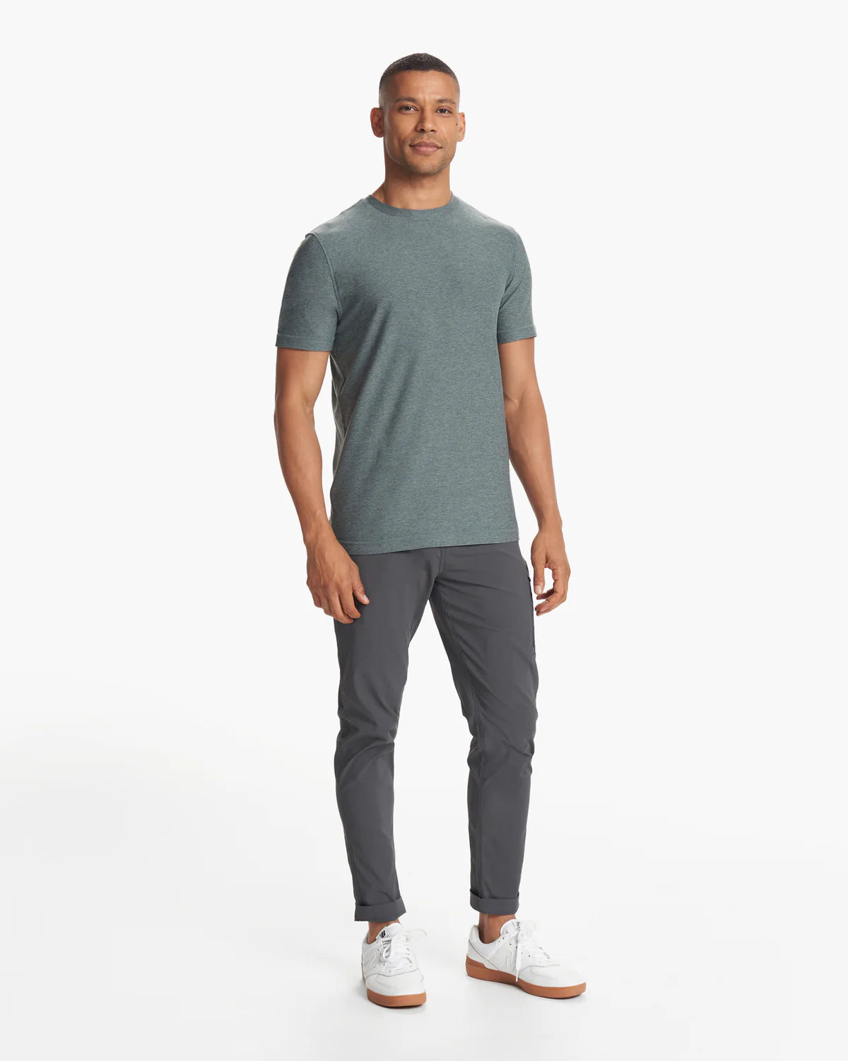 Men's Vuori Strato Tech Tee - V126-HKR