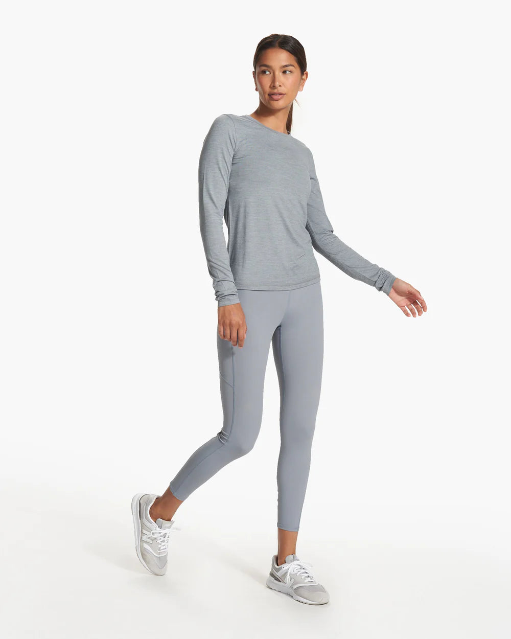 Women's Vuori Long Sleeve Lux Crew - VW1038-HFT