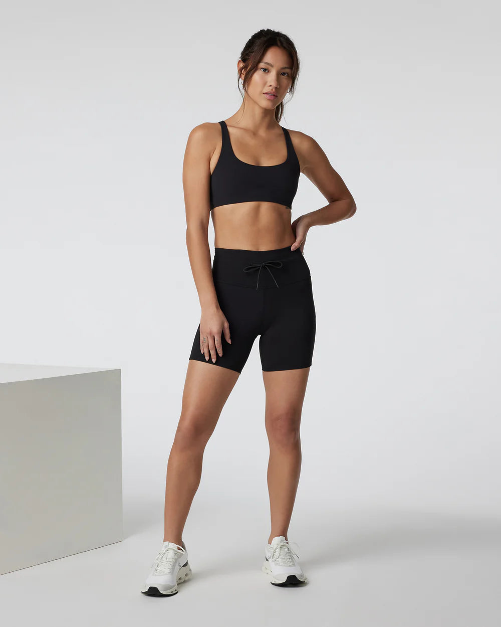 Women's Vuori Daily Speed Short - VW3171-BLK