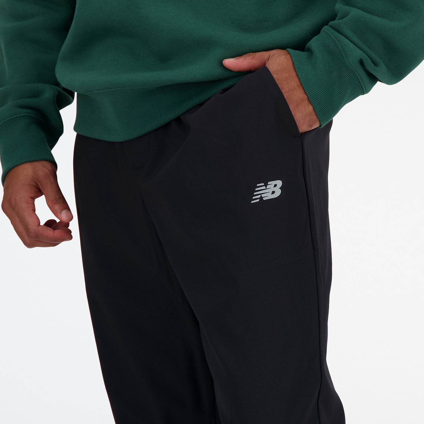 Men's New Balance AC Tapered Pant 29" - MP41060-BK