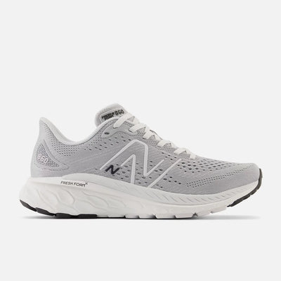 Women's New Balance 860 v13 - W860F13