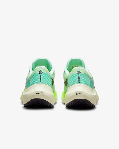 Women's Nike Zoom Fly 5 - DM8974-300