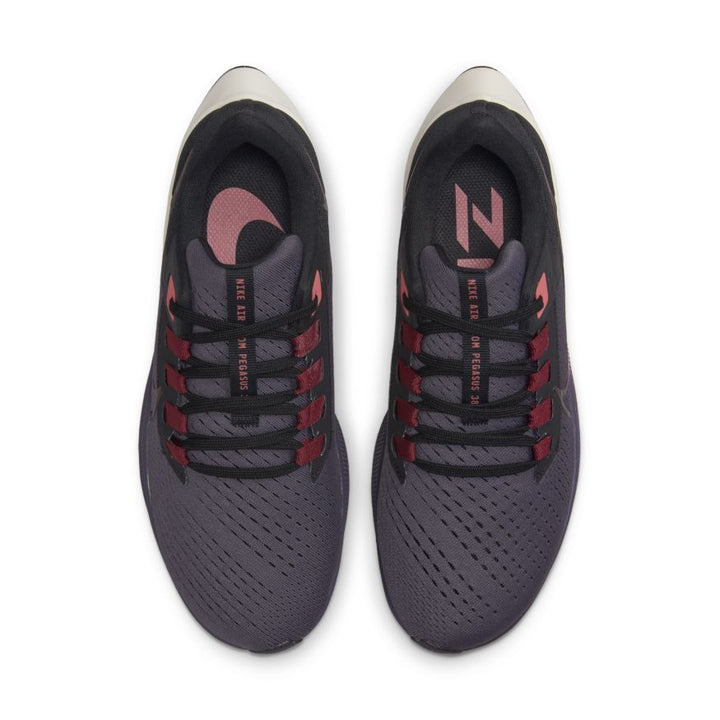 womens pegasus 38