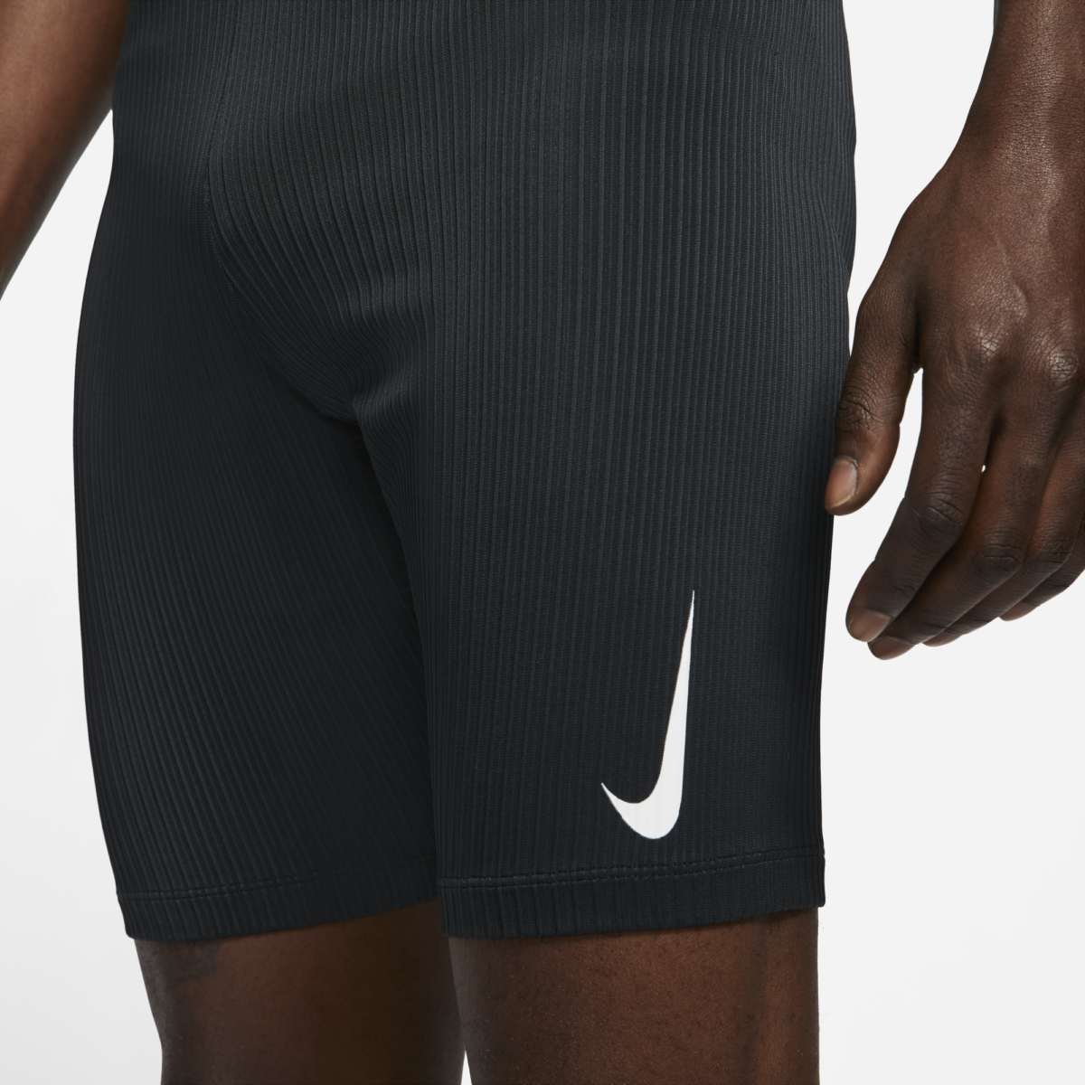 Men's Nike Aeroswift Half Tight DA1429-010