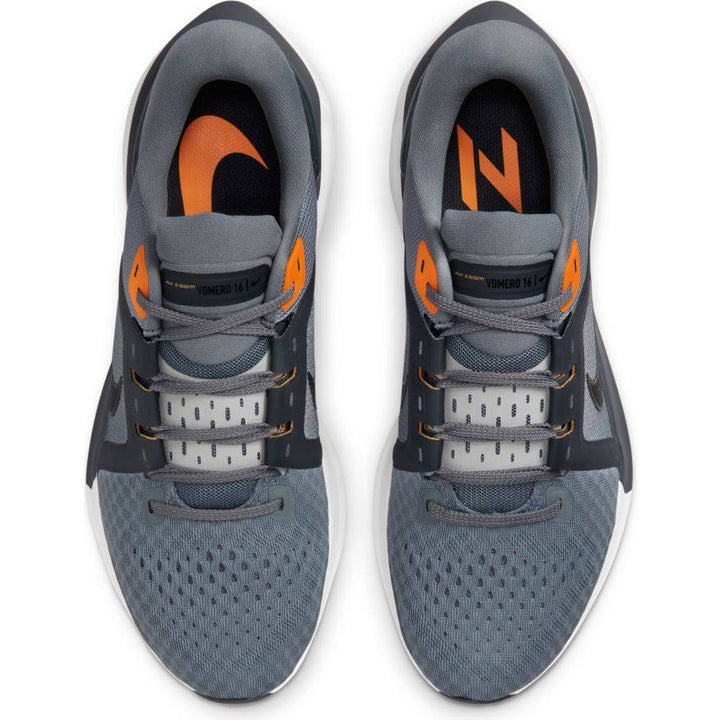 最新☆ランニングシューズ！☆Nike Vomero 16☆お早めに！ 最新ランニングシューズ☆Nike Air Zoom Vomero 16☆お早めに