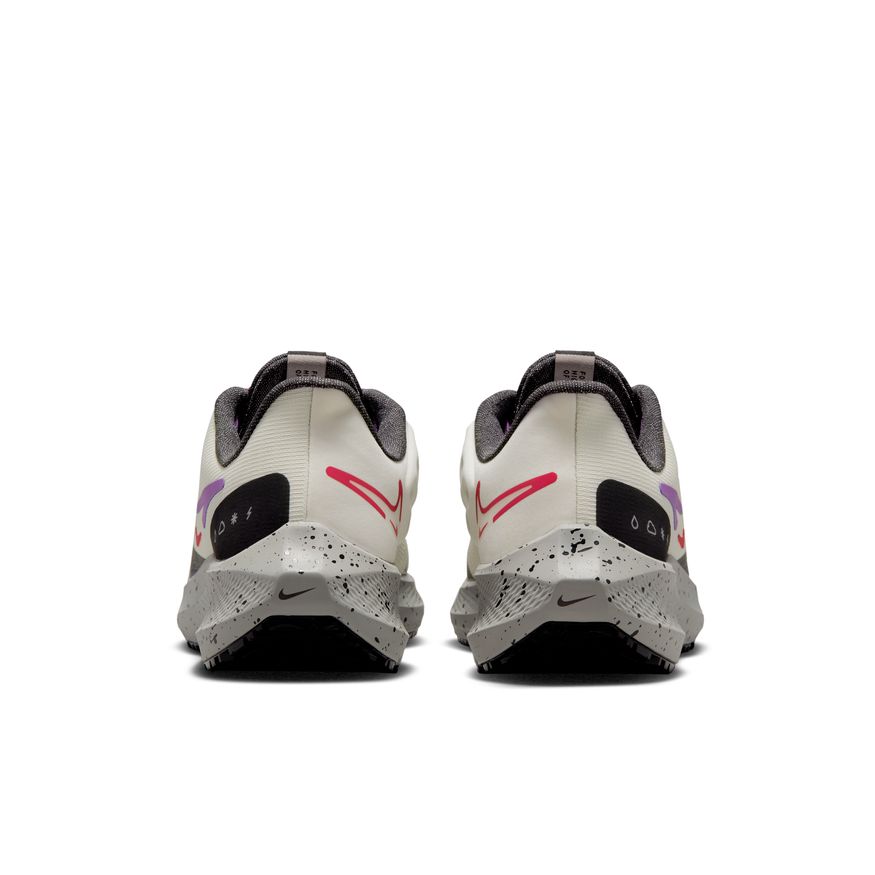 Metcon 4 - women's white / black-gunsmoke-pink blast best sale