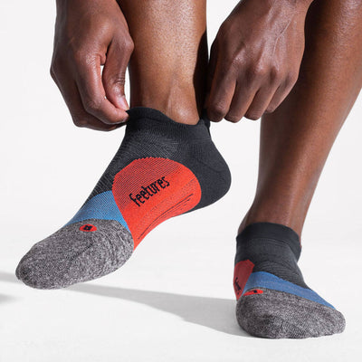 Feetures Elite Light Cushion Socks FEET-E50501