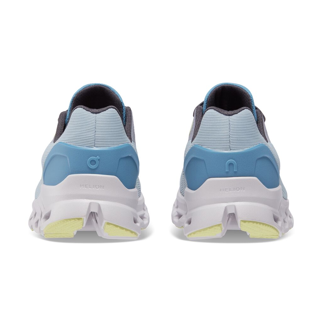 Women's On Cloudstratus 2 - 39.98658