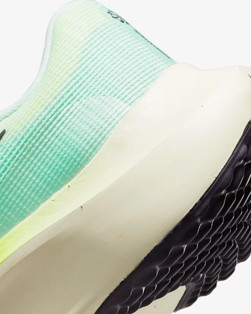 Women's Nike Zoom Fly 5 - DM8974-300 – =PR= Run & Walk